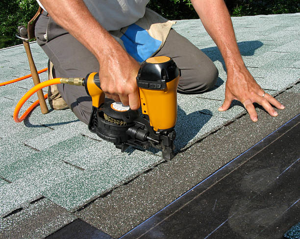 Roof Gutter Cleaning in Rockville, MN